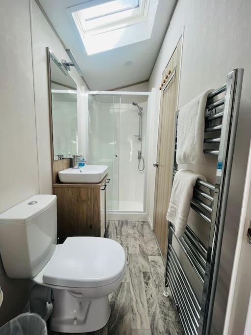 Villa Hideaway Retreat With Hot Tub York Exterior foto